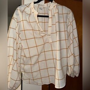 A new day short sleeve size small shirt